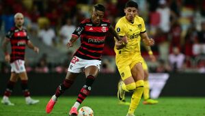 Penãrol x Flamengo: confira o horário, escalações e onde assistir ao jogo desta quinta-feira (26)