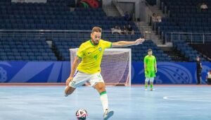 Seleção de futsal faz 1º treino em Bukhara e Marlon vê equipe 'super confiante' para o Mundial