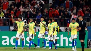 Jogadores do Botafogo brilham e Brasil vence o Chile pelas Eliminatórias; veja os gols