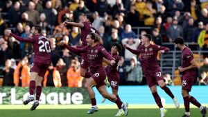 Manchester City sofre contra Wolverhampton, mas vence com gol no fim