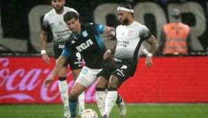 Corinthians fica no empate com Racing pela ida da semifinal da Sul-Americana