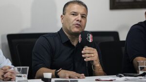 Harlei Menezes revela prioridades do Santa Cruz na janela de transferências 