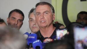 PGR adia decisão sobre inquérito envolvendo Bolsonaro para 2025, afirma Gonet