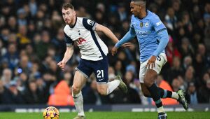 Tottenham goleia e agrava crise do Manchester City