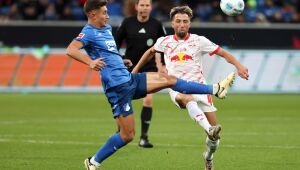 Leipzig perde para Hoffenheim e cai para terceiro no Alemão