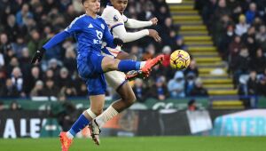 Chelsea vence Leicester e continua na terceira colocação do Campeonato Inglês