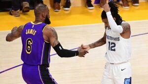 'Não tem mais ninguém para temer': Em jogo quente, LeBron James e Ja Morant se provocam; assista