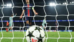 Atlético de Madrid vence PSG fora de casa na Champions