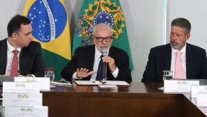 Ausentes em ato de defesa da democracia, Barroso e Pacheco vão mandar vices