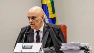 Moraes manda Bolsonaro apresentar 'convite oficial' para posse de Trump