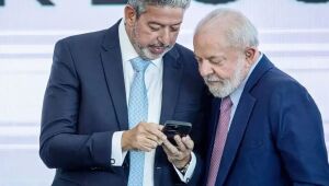 Lira e Lula se reúnem no Alvorada em meio a bloqueio de emendas