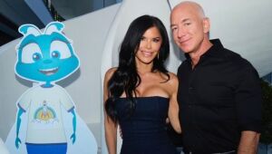 Jeff Bezos, fundador da Amazon, desmente rumores sobre casamento