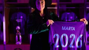 Marta frustra Corinthians e anuncia renovação com Orlando Pride até 2026