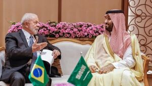 Lula convida príncipe saudita que presenteou Bolsonaro com joias de R$ 16,5 milhões para visita