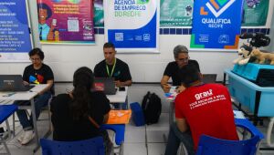 Prefeitura do Recife traz oportunidades de emprego na Arena GO Recife, durante Feira de Empregabilidade do Exército.