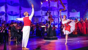 Concerto de Natal com o protagonismo de crianças e adolescentes de escolas públicas.