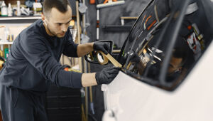 Como usar o 13º salário para renovar a aparência do seu carro.