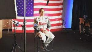 Ex-piloto da Nascar é um dos 7 mortos em acidente aéreo nos EUA