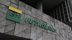 No 3&ordm; dia de paralisação, greve na Petrobras chega a 28 plataformas