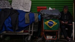 O Brasil continua no topo da pobreza