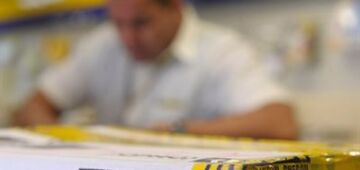 Oposição consegue aprovar em comissão do Senado fiscalização nos Correios