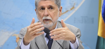 Celso Amorim: Brasil, Colômbia e México ainda não conseguiram dialogar com Maduro