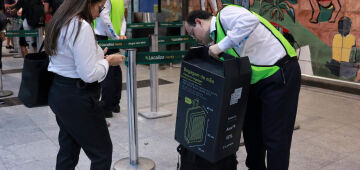 Obrigatoriedade da bagagem de mão pode elevar custos e afetar consumidores, dizem Iata e Alta