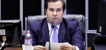 "Promessas do novo governo terão que ser encaixadas no Orçamento de 2023", diz Rodrigo Maia