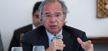 Guedes volta a defender imposto aos moldes da CPMF como solução tributária