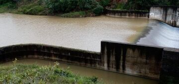 Registro de chuvas acima da média histórica aumenta níveis de barragens da RMR