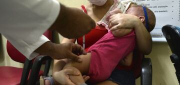 ONU alerta para diminuição da vacinação infantil no mundo todo