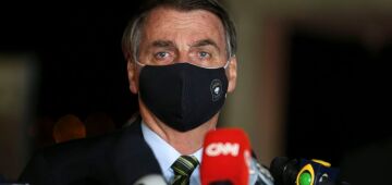 Bolsonaro amplia vetos a uso de máscaras, que agora deixam de ser obrigatórias em prisões
