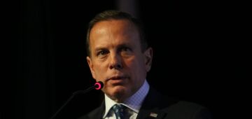 João Doria lança 'cascas de banana' e coleciona escorregões políticos