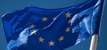 UE se compromete a avaliar petição para que aborto seja acessível a todas as mulheres