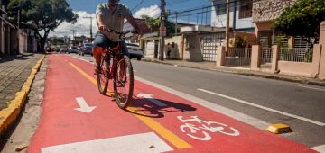 PCR entrega ciclofaixa e área de trânsito em Beberibe e Água Fria nesta quarta (8)