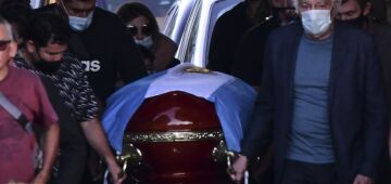 Médico particular de Maradona é acusado de 'homicídio culposo'