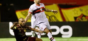 Com mais uma atuação fraca, Sport perde para o Atlético/GO e fica perto do Z4