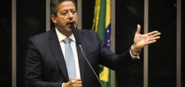 Arthur Lira se consolida pelo comando da Câmara dos Deputados