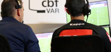 Mundial sub-20 terá sistema de 'desafios' no VAR; entenda como funciona