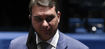 Senado: Flávio Bolsonaro representa contra Kajuru no Conselho de Ética