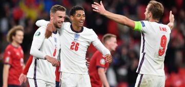 Inglaterra bate República Tcheca e vai às oitavas da Eurocopa