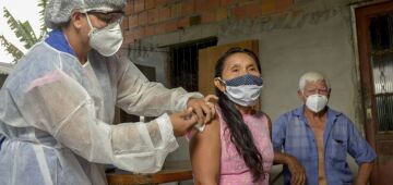 Governo afirma ao STF que 72% dos índios já receberam as duas doses da vacina contra a Covid-19