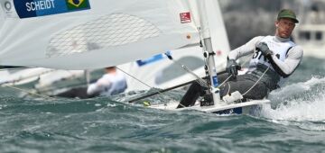 Fernanda e Ana ganham 3ª regata no 49er; Scheidt é 4º no laser em Tóquio