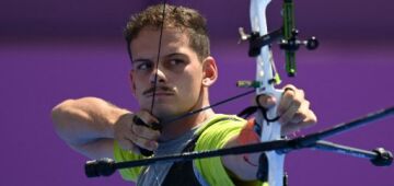 Marcus D'Almeida, do tiro com arco, chega às oitavas das Olimpíadas