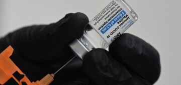 Quem ajuda a África na batalha pelas vacinas? Continente tem apenas 3,6% de imunizados