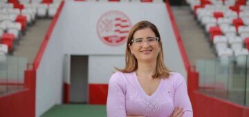 Tatiana Roma organiza renuncia ao cargo de vice-presidente do Náutico