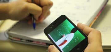 Ensino a distância conquista adeptos e aumenta após fim de restrições