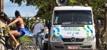 Em 15 dias, Carros da Vacina imunizam mais de 10 mil pessoas contra a Covid-19 no Recife