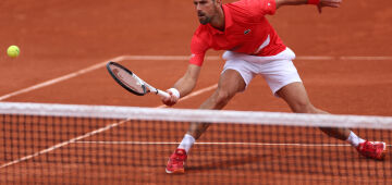 Djokovic vence Alex Molcan e vai à 3ª rodada de Roland Garros