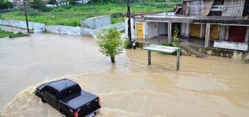 Região Metropolitana tem mais de 70 abrigos para desalojados pela chuva; confira a lista completa